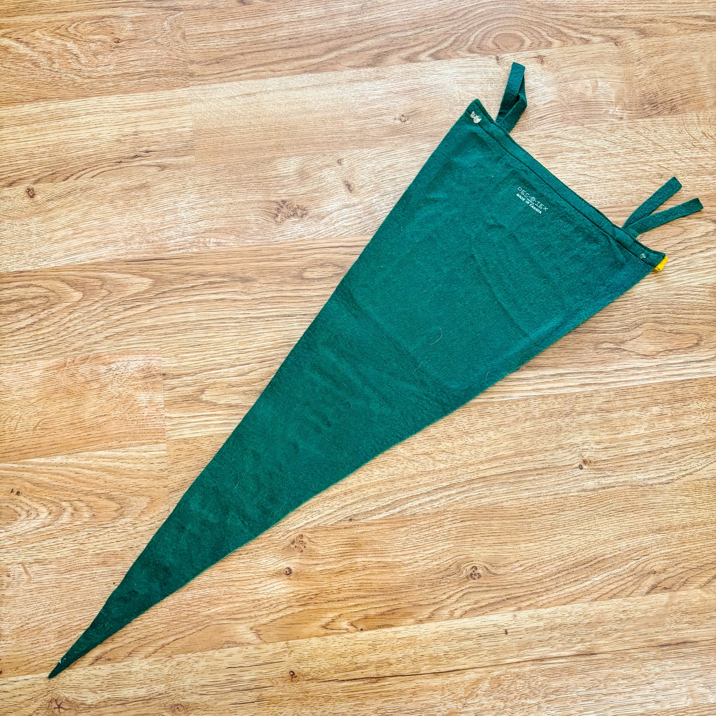 Niagara Falls Ontario 1960s Green Felt Pennant