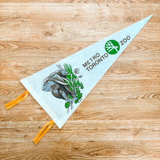 Metro Toronto Zoo Ontario 1970s White Felt Pennant