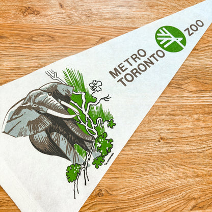 Metro Toronto Zoo Ontario 1970s White Felt Pennant
