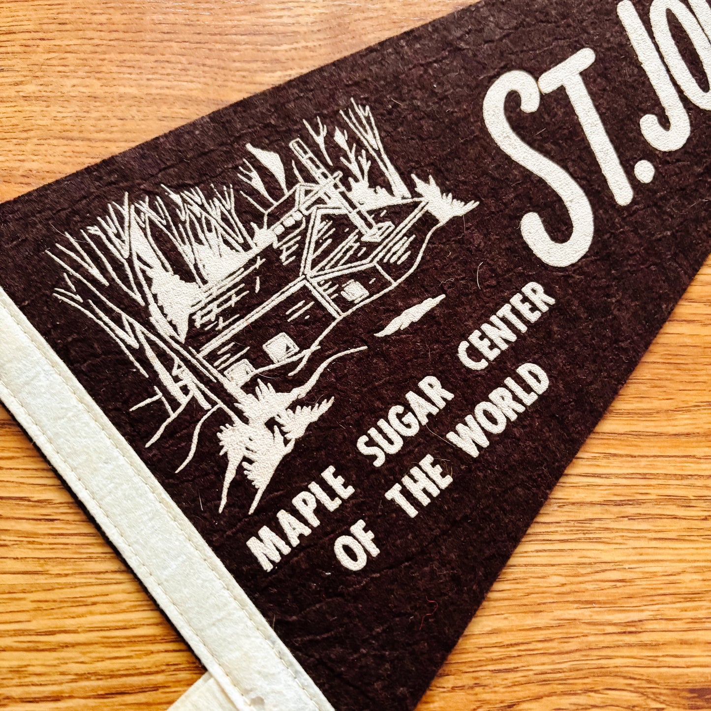 St. Johnsbury Vermont Brown Felt Pennant