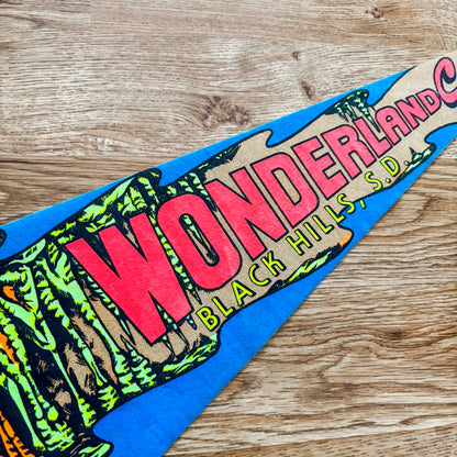 Wonderland Cave South Dakota Felt Pennant