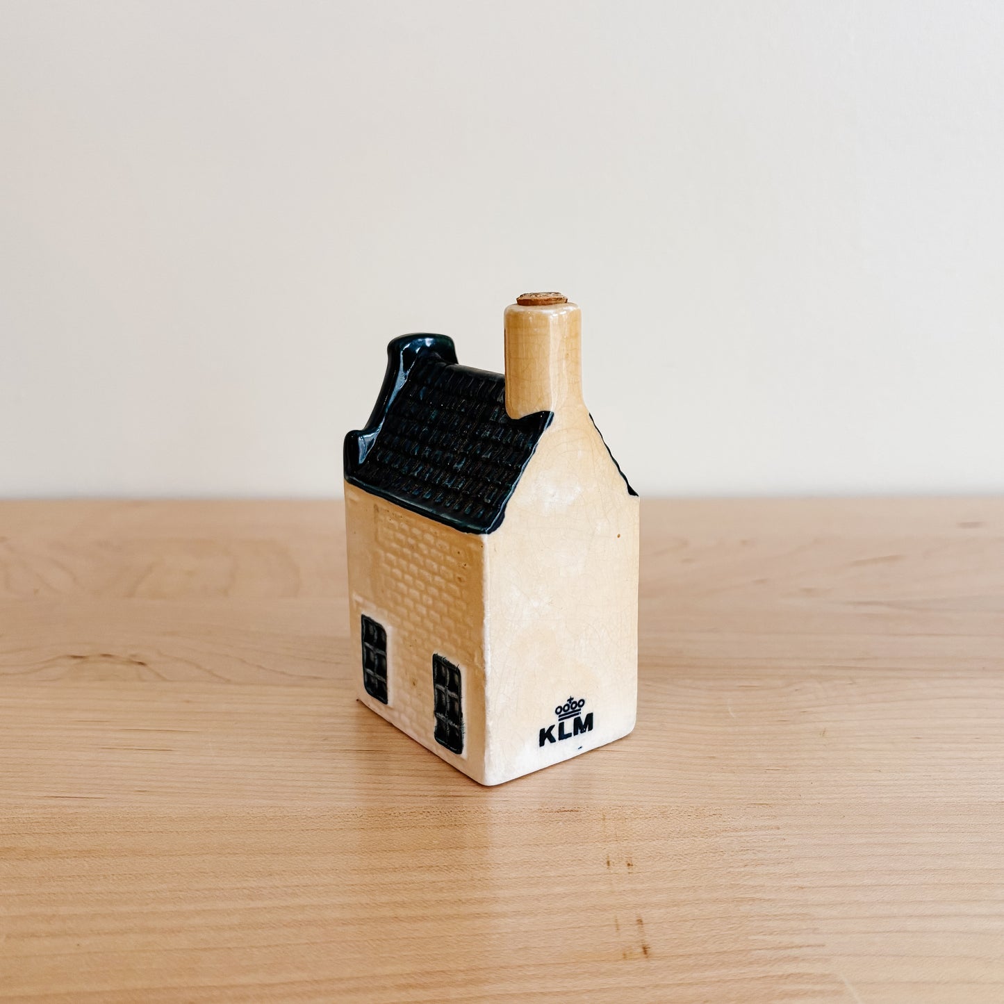 KLM Delft Blue Dutch House No 13 - Rynbende Cherry Brandy