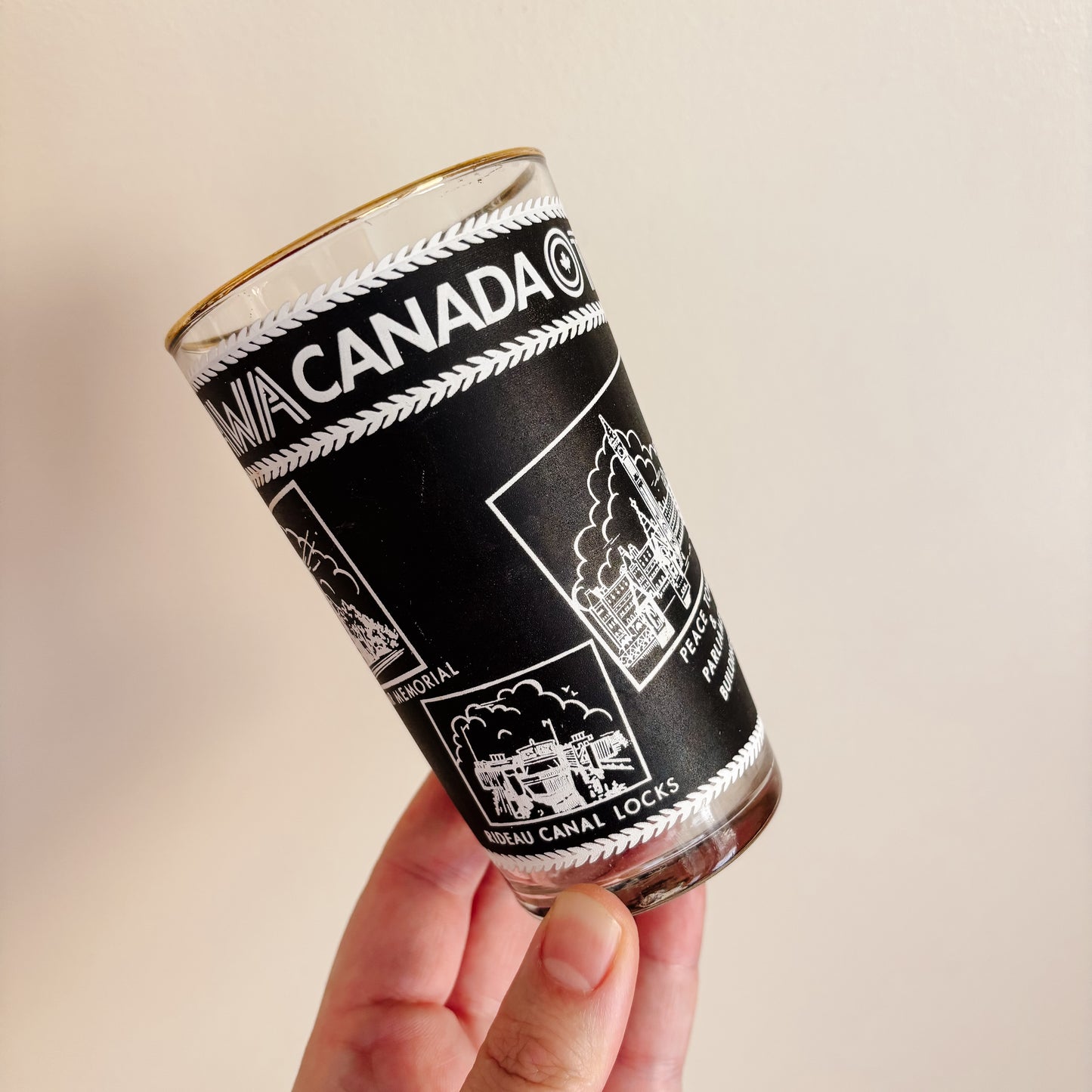 Vintage Federal Glass Black and Gold Ottawa Tourism Glass