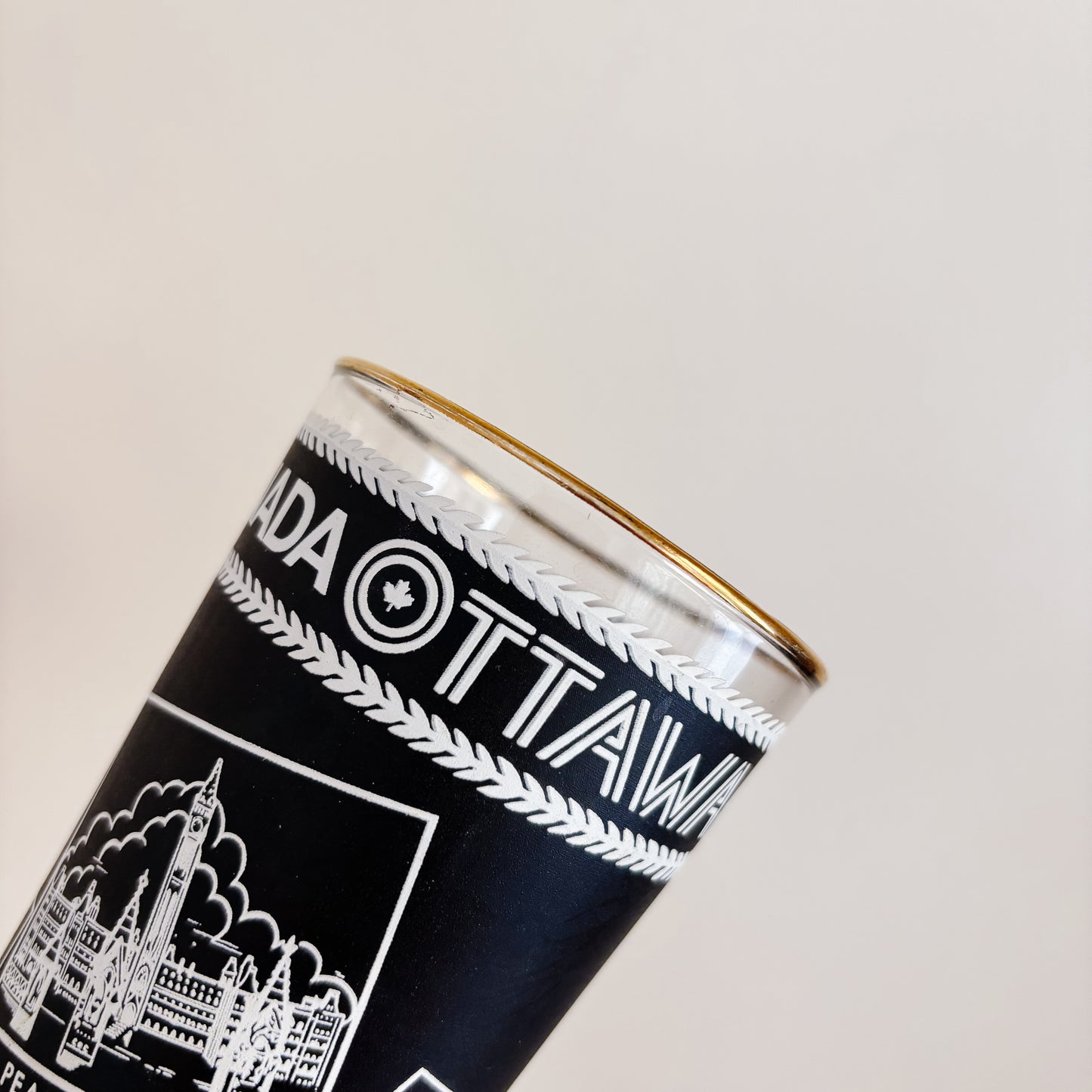 Vintage Federal Glass Black and Gold Ottawa Tourism Glass