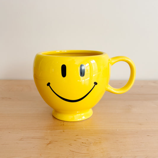 Teleflora Bright Yellow Smiley Face Mug