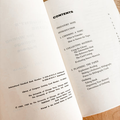 Kate L. Turabian - Student's Guide for Writing College Papers (2nd ed. 1974)