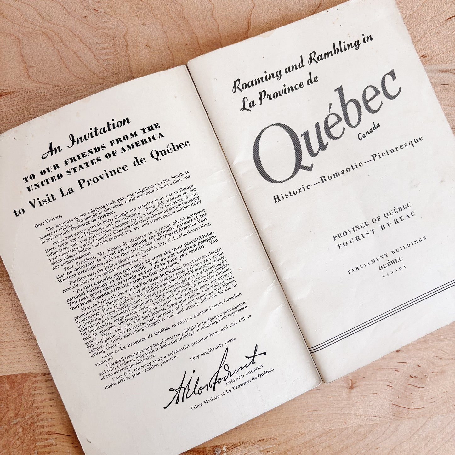 Early 1940s Province of Quebec Tourism Guidebook
