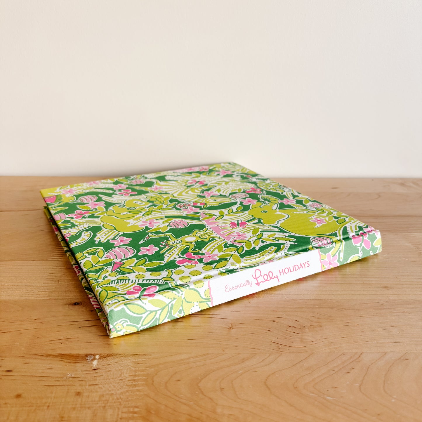 Essentially Lilly: A Guide to Colorful Holidays (Hardcover, 2005)