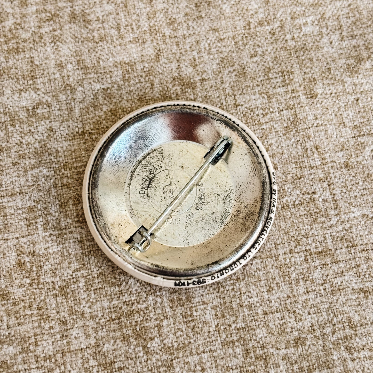 McDonald's Europe Pin - J'aime McDonald French Button - Vintage 1980s