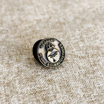 McDonald's Pin - Basic Operations Course Bursary French - Vintage 1980s
