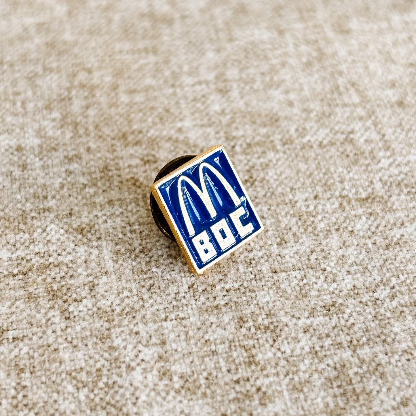 McDonald's Pin - Basic Operations Course Blue - Vintage 1980s