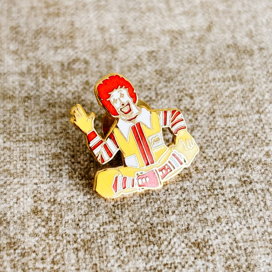 McDonald's Pin - Ronald McDonald Sitting and Waving - Vintage from the 1980s