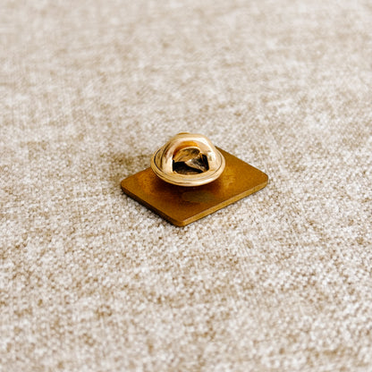 McDonald's Canada Pin - Gold Maple Leaf and Toronto Skyline - Vintage from the 1980s