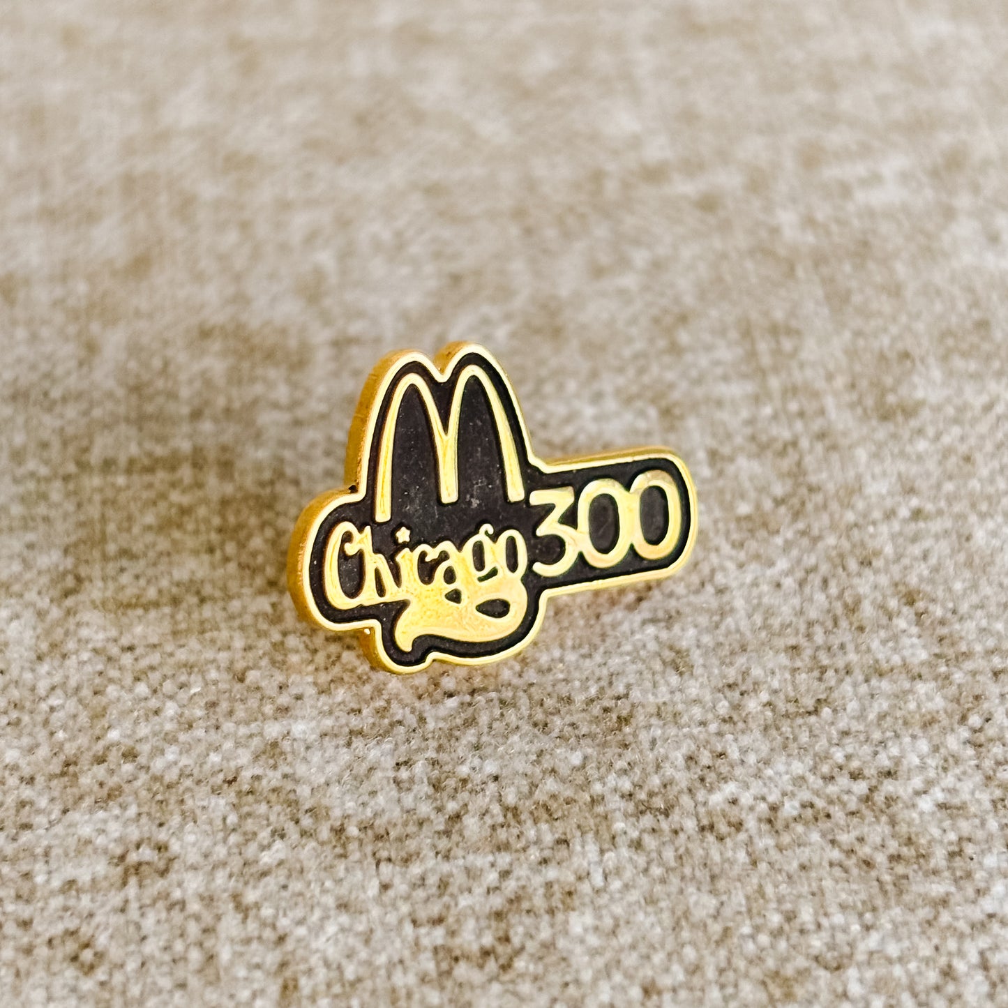 McDonald's USA Pin - Chicago Illinois Region 300 Stores Pin - Vintage from the 1980s