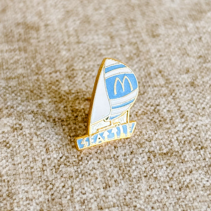 McDonald's USA Pin - Seattle Washington Sailboat Pin Blue - Vintage from the 1980s