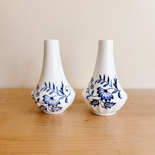 Blue Nordic/Blue Onion Salt & Pepper Shaker Set