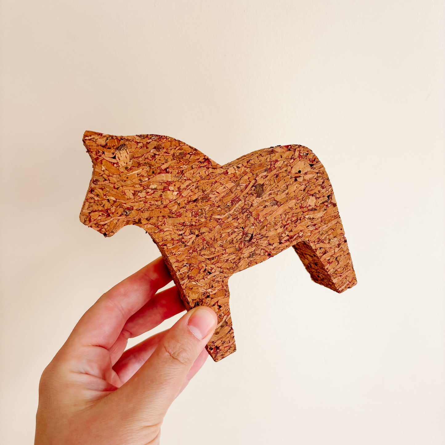 IKEA VINTERFINT 6" Cork Swedish Dala Horse
