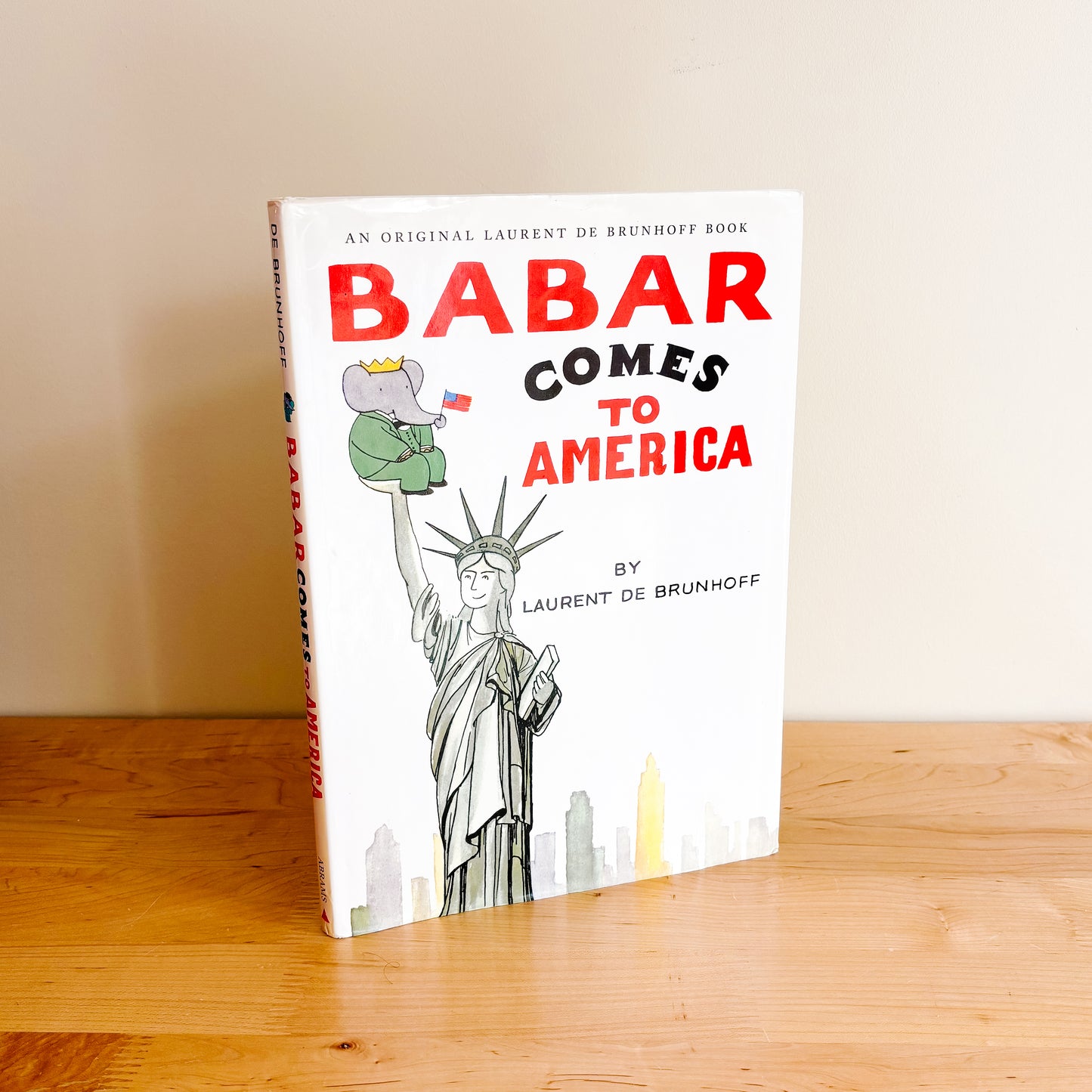 Babar Comes to America - Laurent de Brunhoff (Hardcover, 2008)
