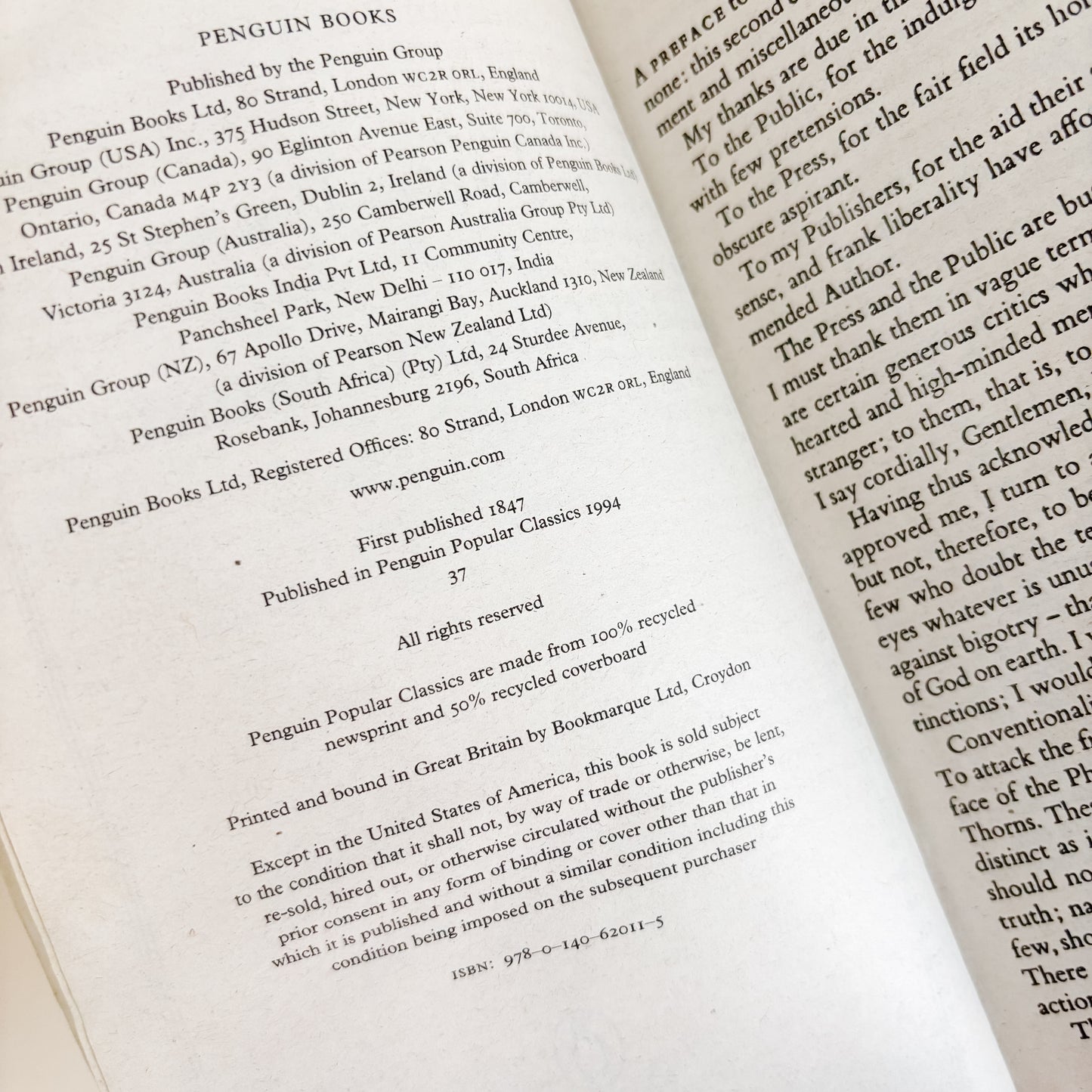 Charlotte Bronte - Jane Eyre (Penguin Popular Classics, 1994)