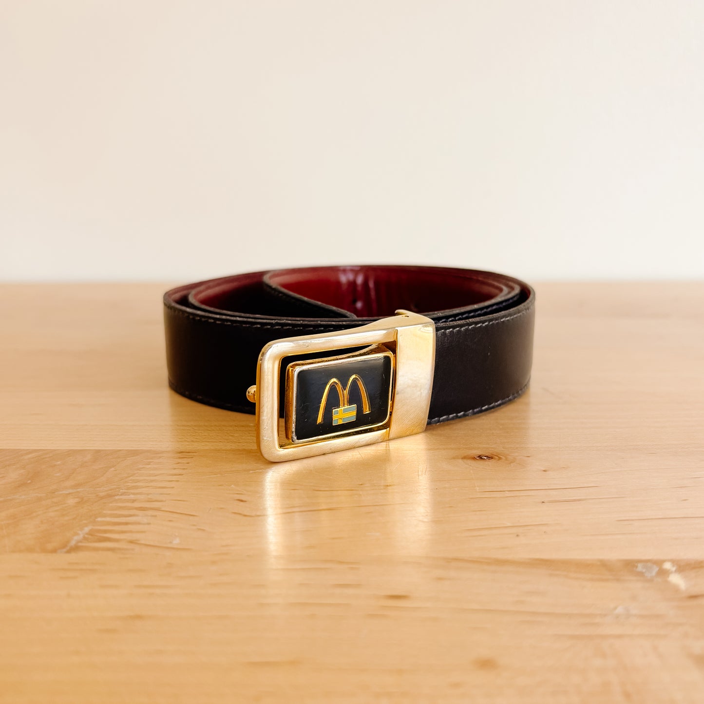 Vintage McDonald's Sweden Belt with Logo and Swedish Flag Buckle - Vintage from the 1980s