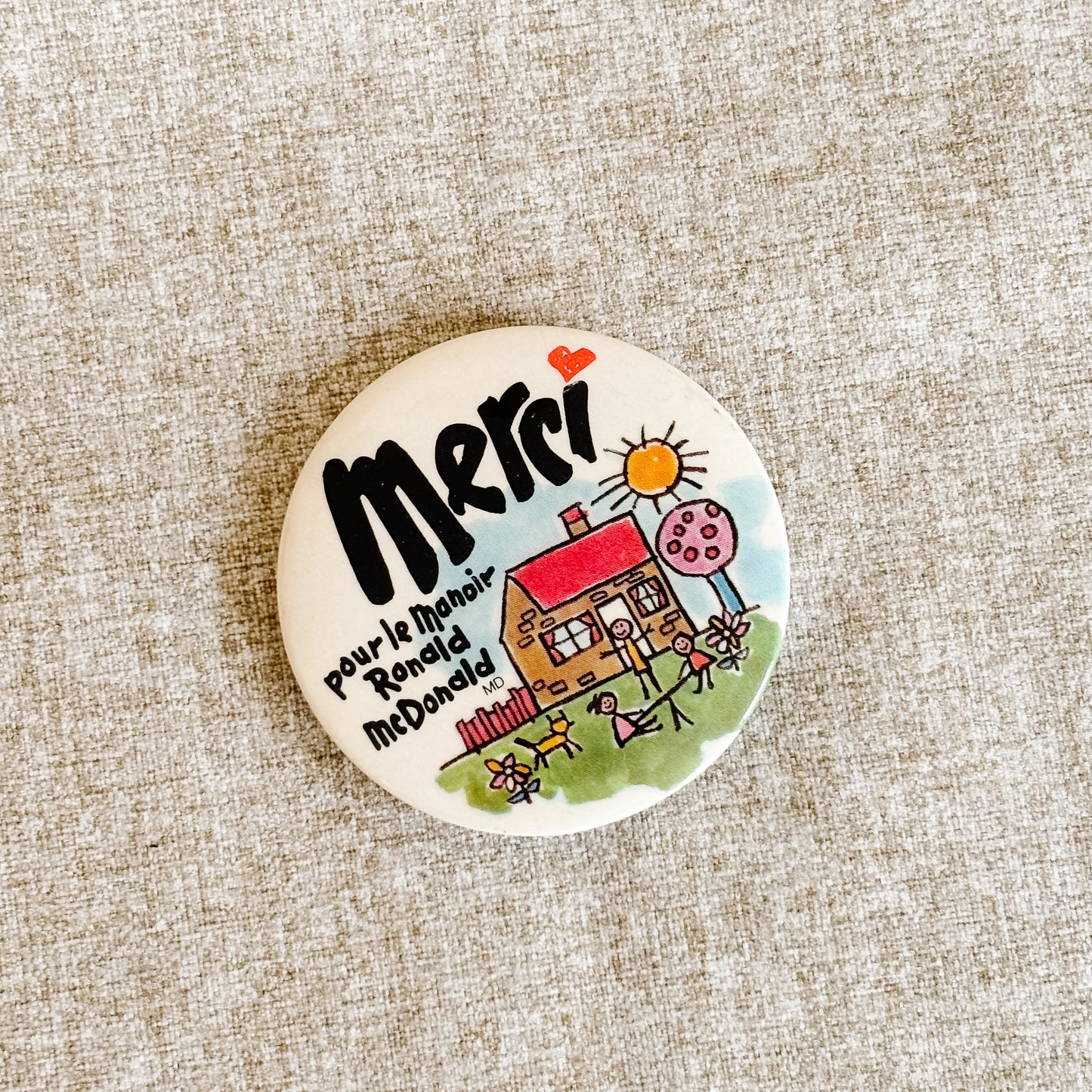 McDonald's Canada Button - Merci pour le Manoir Ronald McDonald