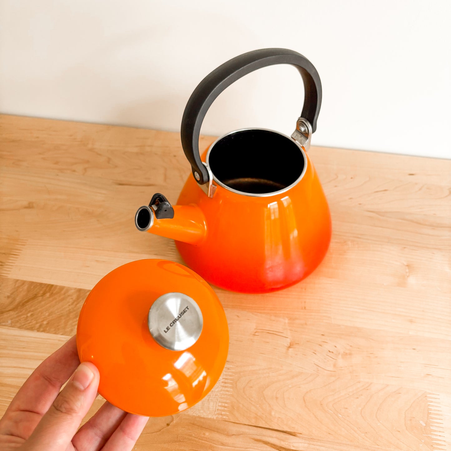 Le Creuset Flame Orange Kone Stovetop Kettle - Holds 1.6L