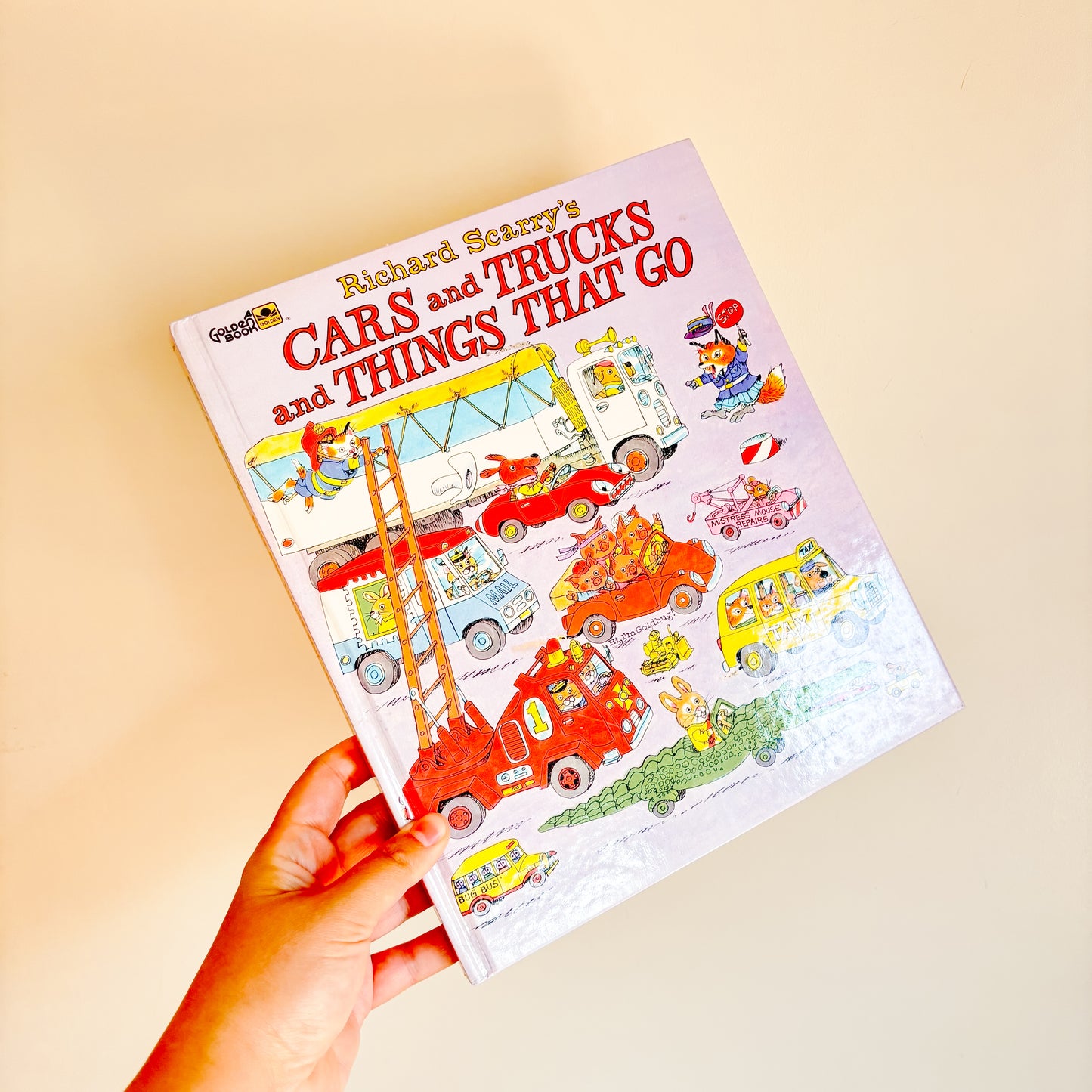 Richard Scarry's Cars and Trucks and Things That Go (Golden Book, 1992)