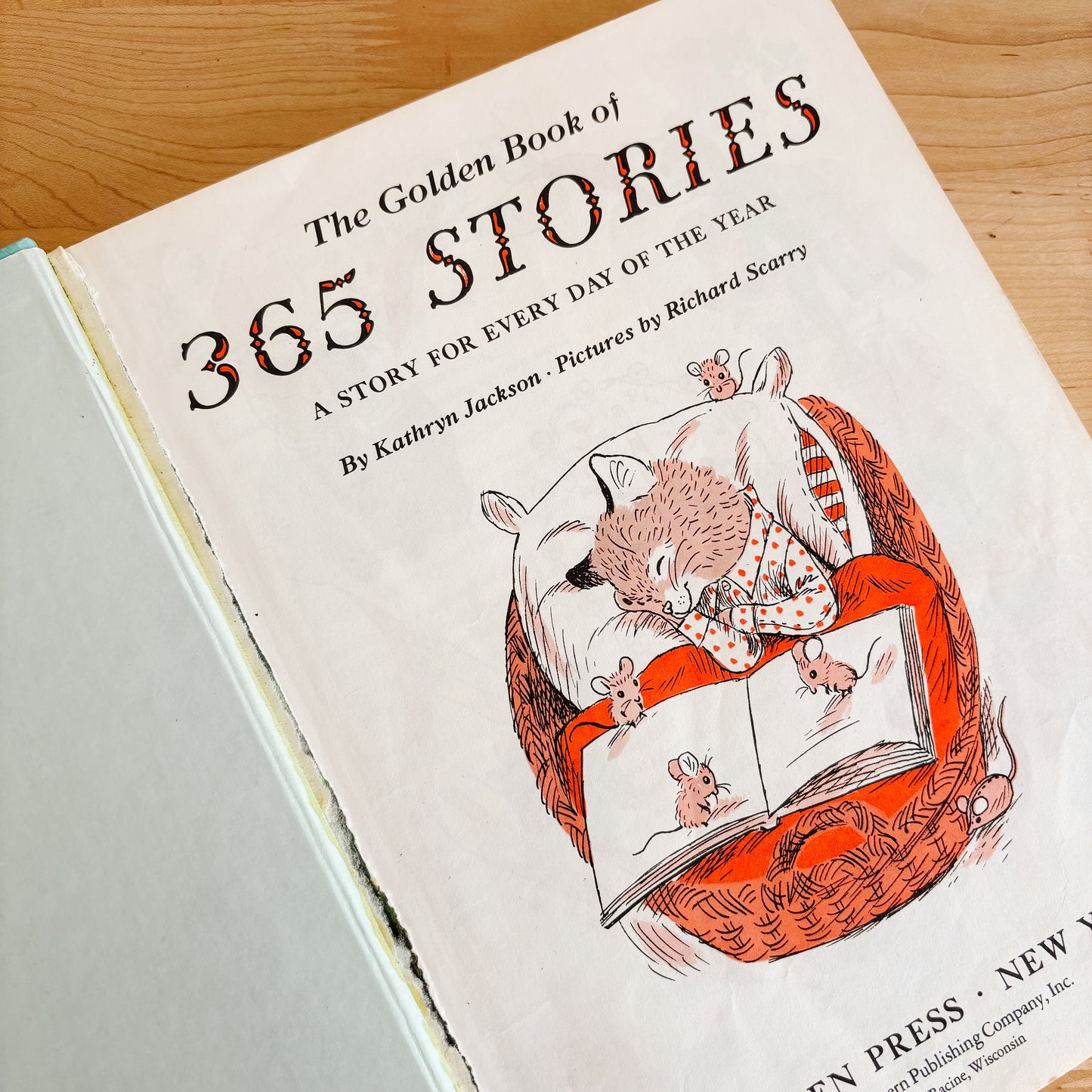 The Golden Book of 365 Stories with Pictures by Richard Scarry (Golden Book, 1982)