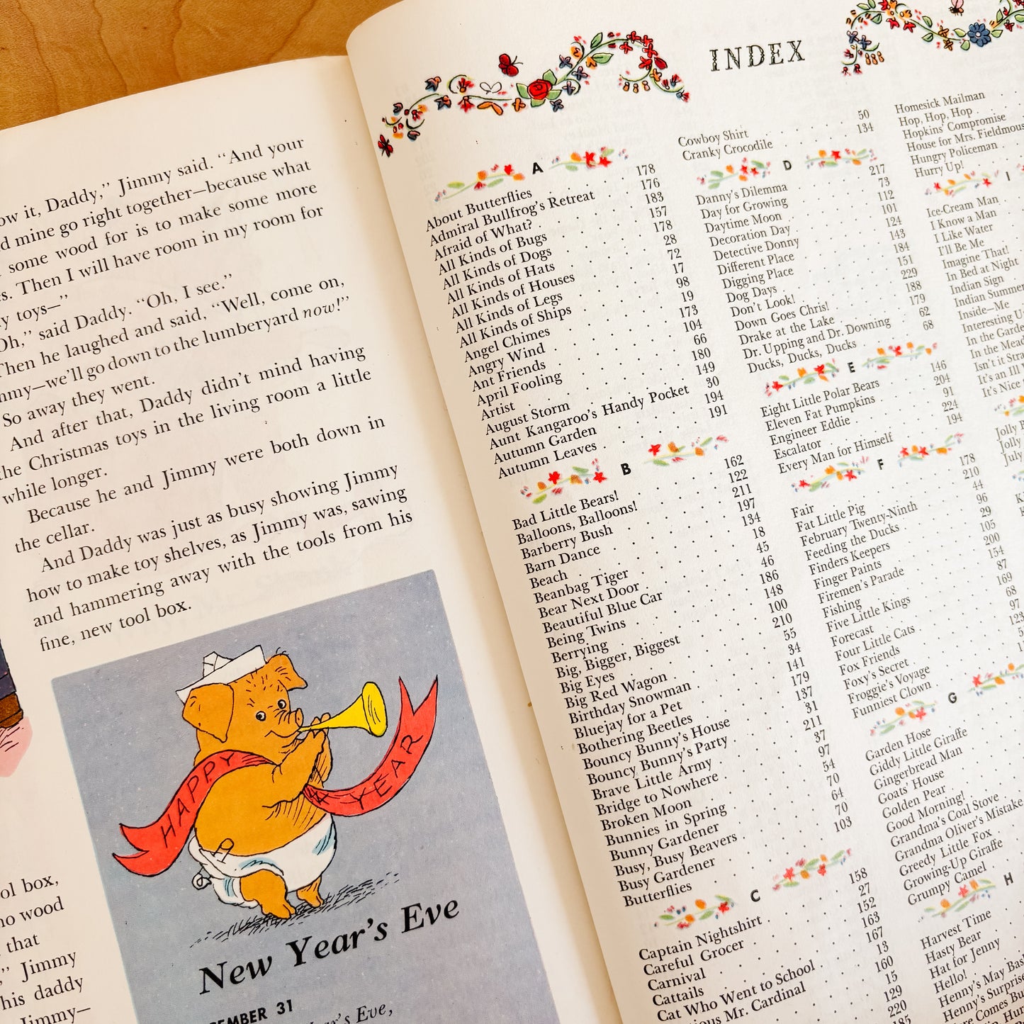 The Golden Book of 365 Stories with Pictures by Richard Scarry (Golden Book, 1982)