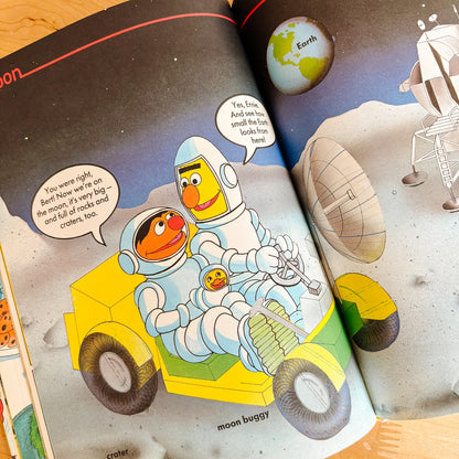 Sesame Street Finding Out Encyclopedia - The M Book - Vol 8 (1982)
