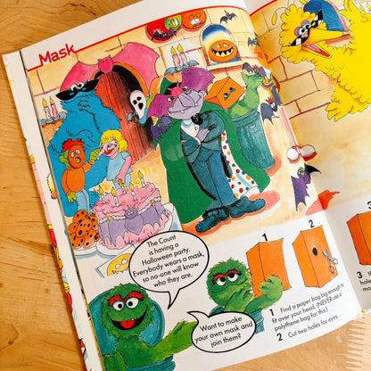 Sesame Street Finding Out Encyclopedia - The M Book - Vol 8 (1982)