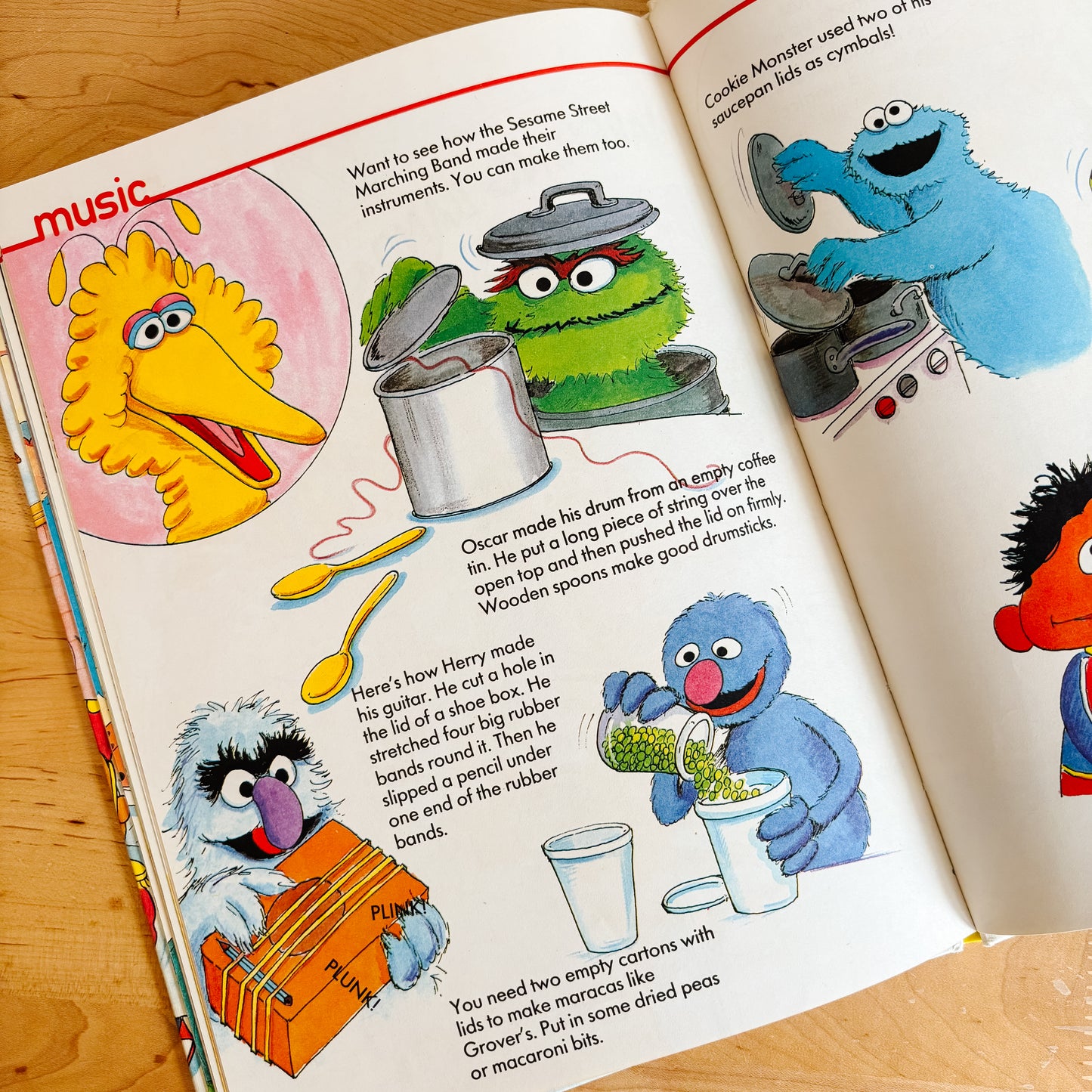 Sesame Street Finding Out Encyclopedia - The M Book - Vol 8 (1982)