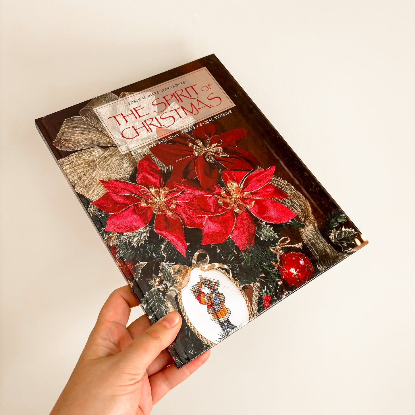 Holiday Book - The Spirit of Christmas: Creative Holiday Ideas (Books 1-15)