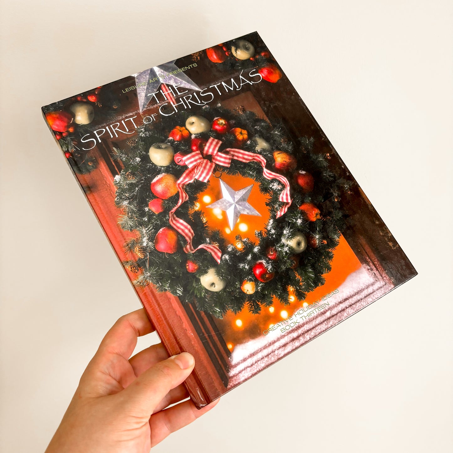 Holiday Book - The Spirit of Christmas: Creative Holiday Ideas (Books 1-15)