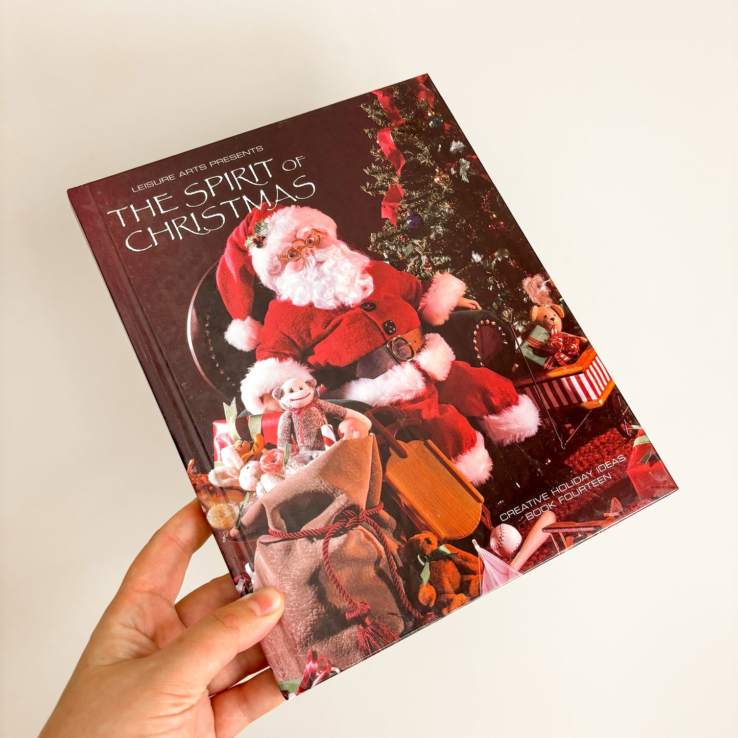 Holiday Book - The Spirit of Christmas: Creative Holiday Ideas (Books 1-15)